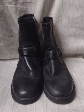 GBX Men's Black Leather Zip-Up Ankle Boots (J1149)